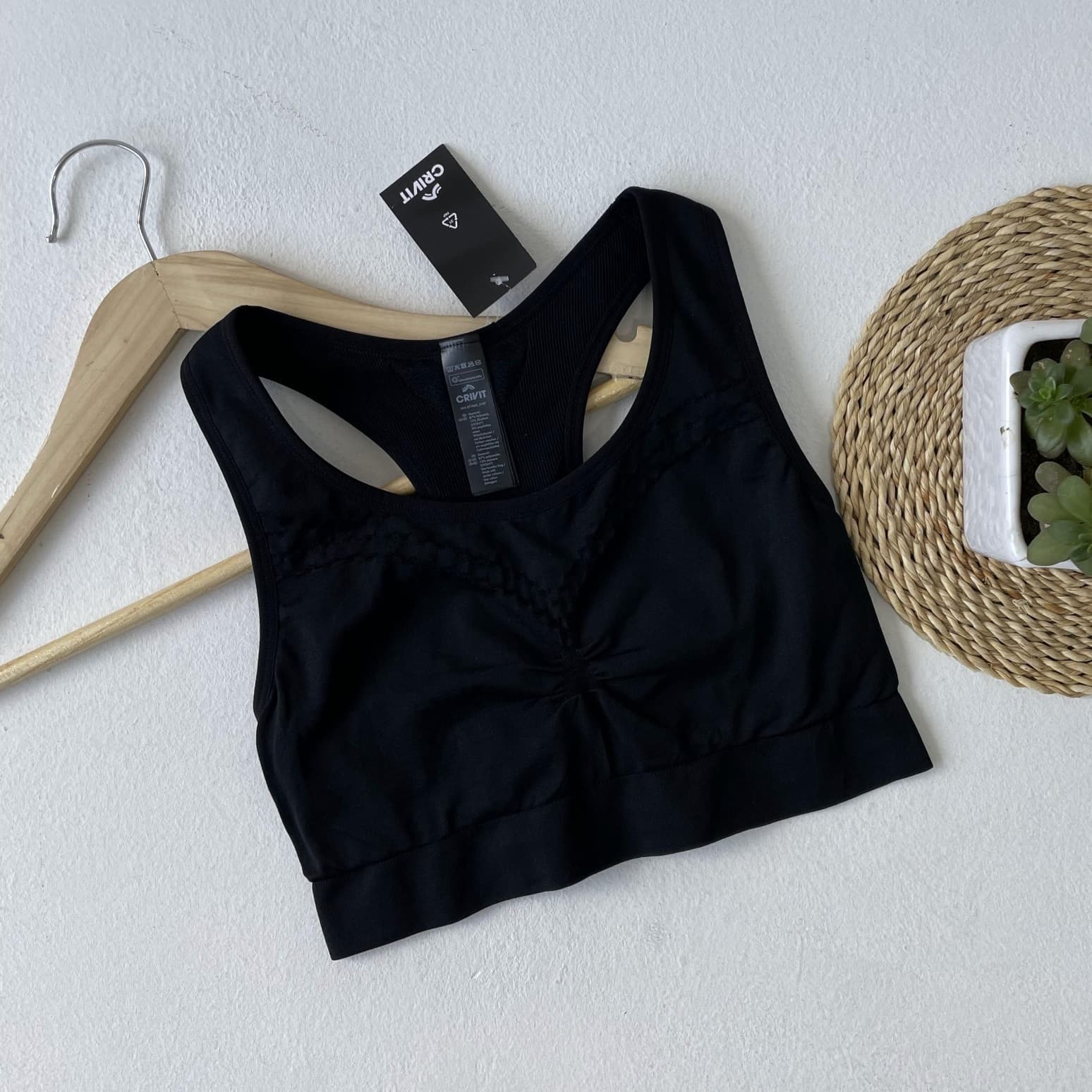 نیم تنه ورزشی زنانه برند Crivit