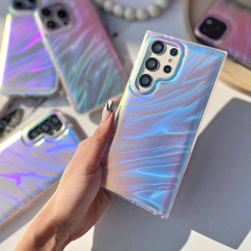 قاب هلوگرامی ابر و باد