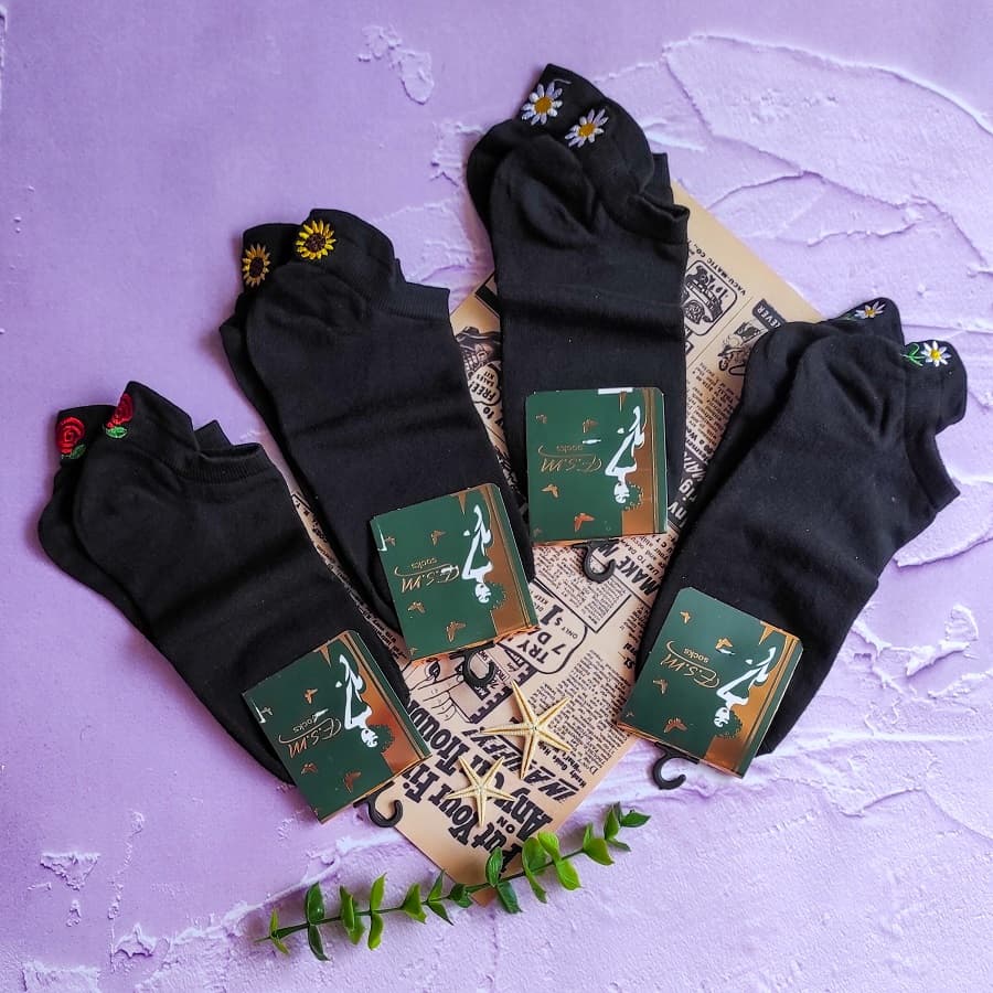 جوراب مشکی گلدوزی زنانه