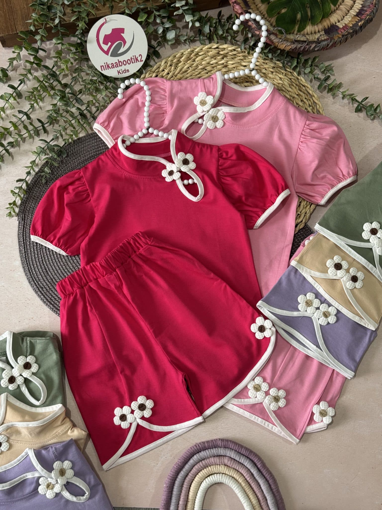 تیشرت شلوارک یقهچینی