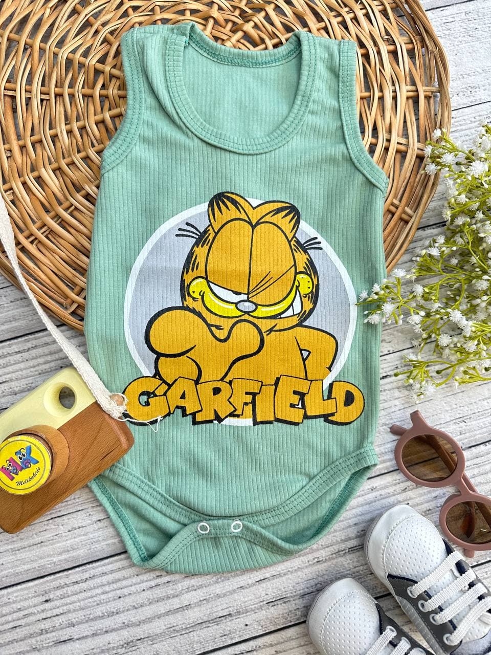 بادی زیردکمه کبریتی طرح گارفیلد نوزادی و کودک کد 118101