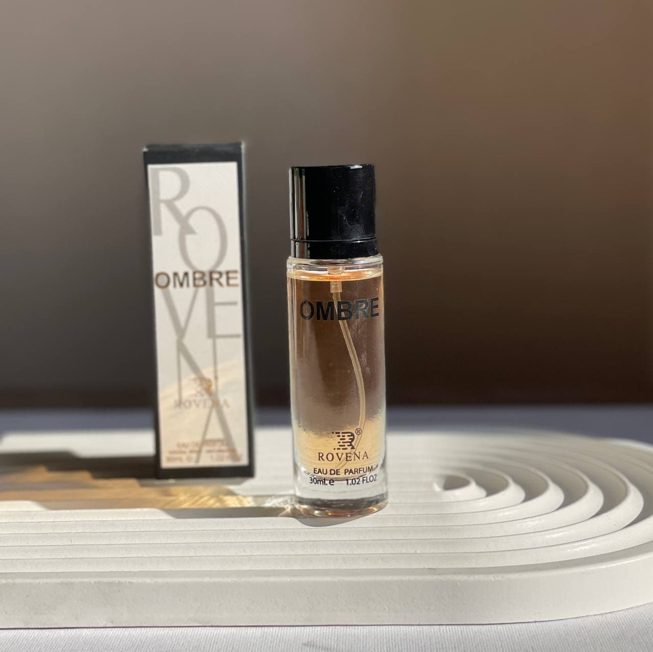 عطر ایو سن لورن لیبره 30 میل روونا (Rovena) Yves Saint Laurent Libre