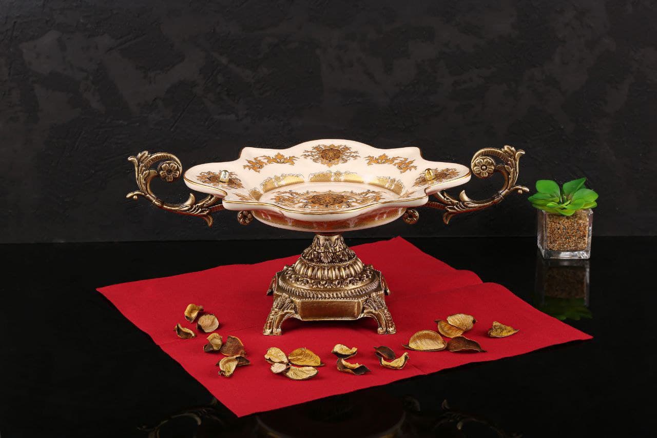 شیرینی خوری 8 گوشه چینی ایلیا