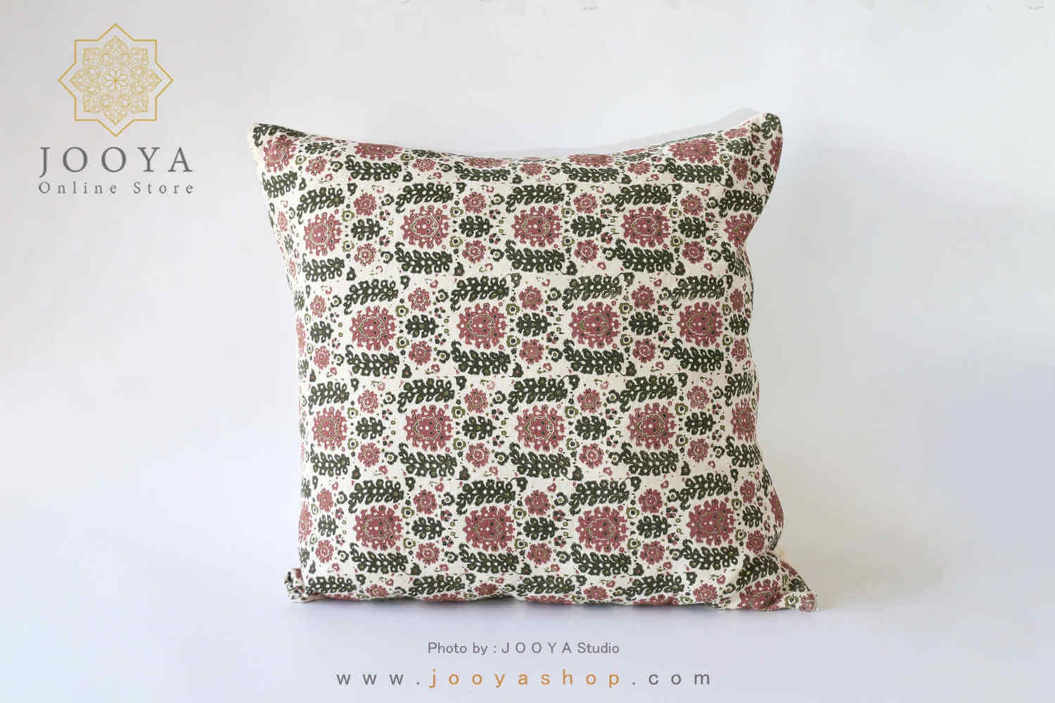 کوسن طرح گلستان