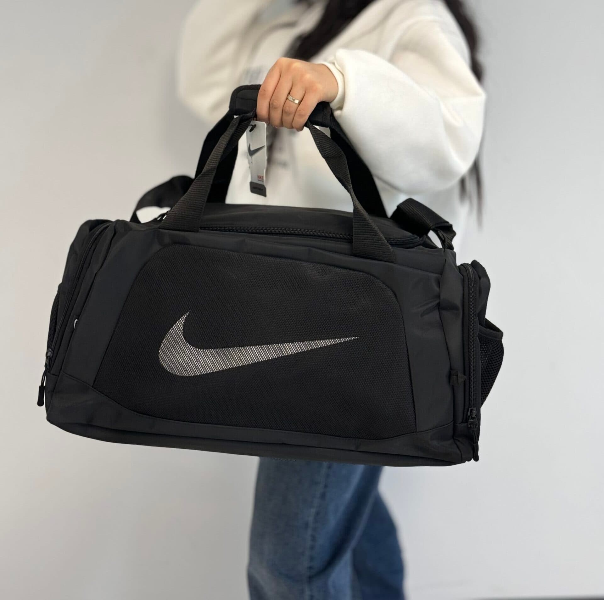 ساک ورزشی نایک جلوی تور کد 1403