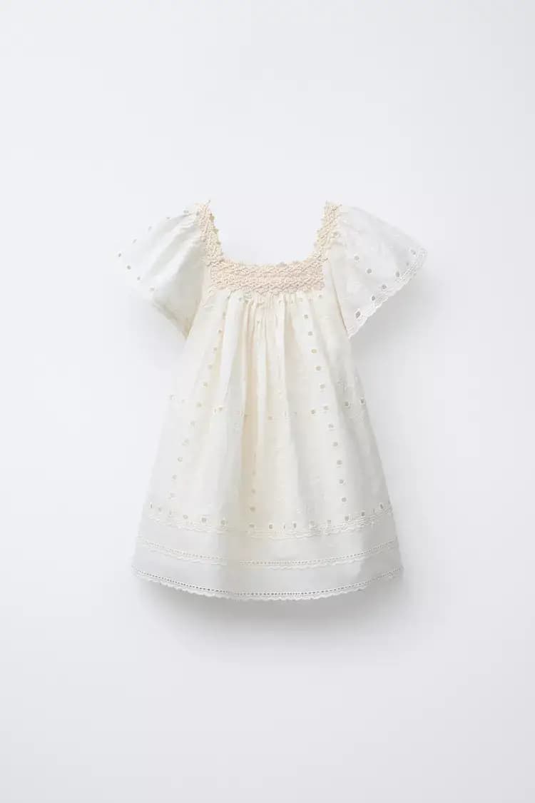 پیراهن خامه دوزی کرم