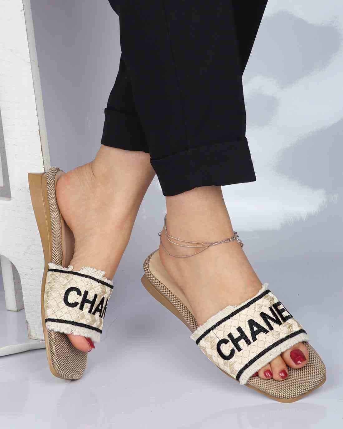 صندل شنل گلدوزی (252)