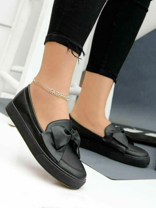 کالج عروسکی پاپیون دار