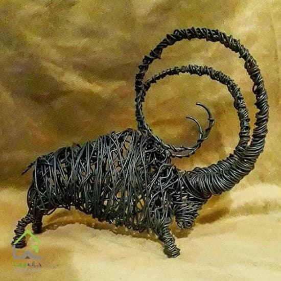 مجسمه شیک مفتولی نماد