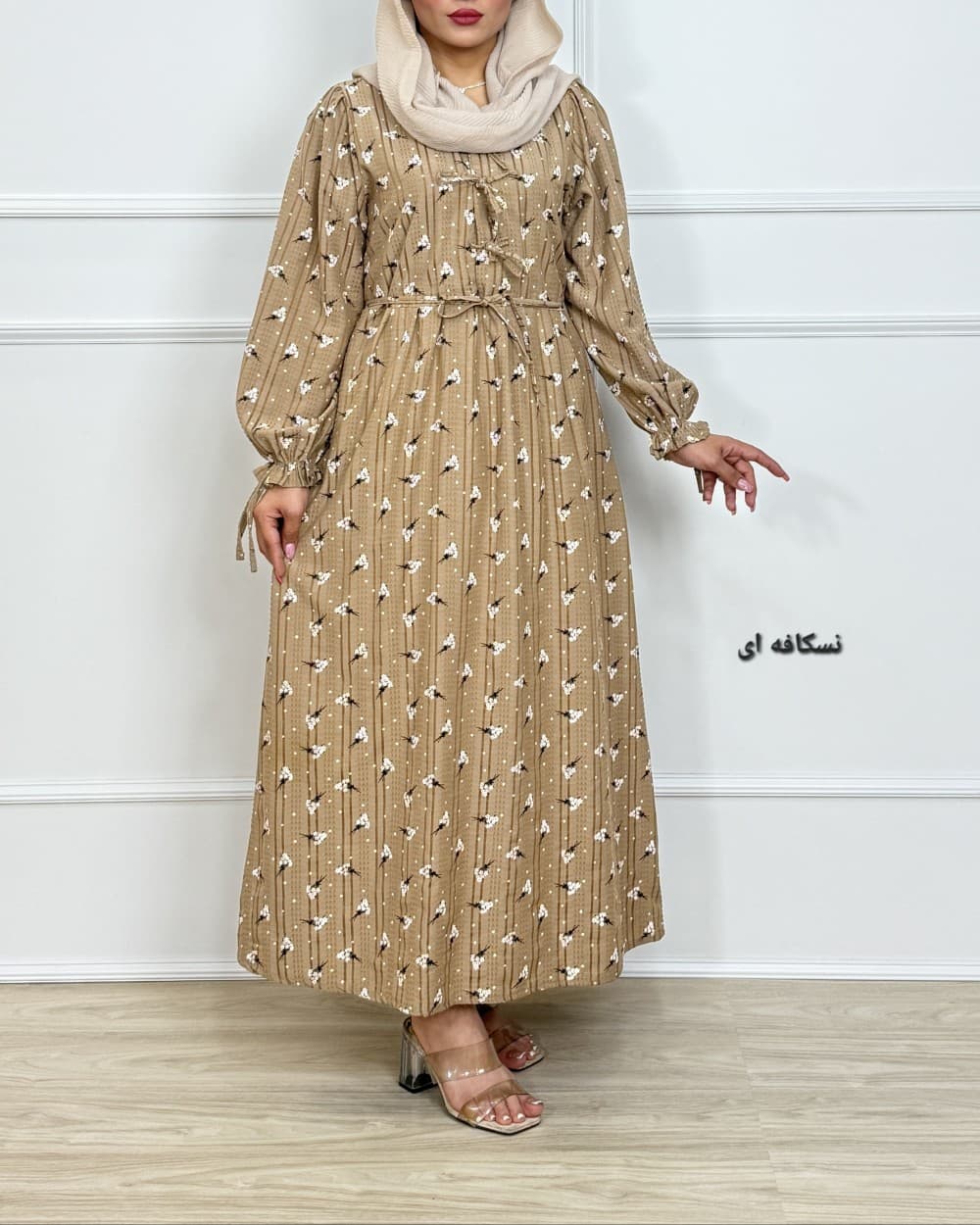 پیراهن ژانت کد 1230 ( گل گچی جلو پاپیون )