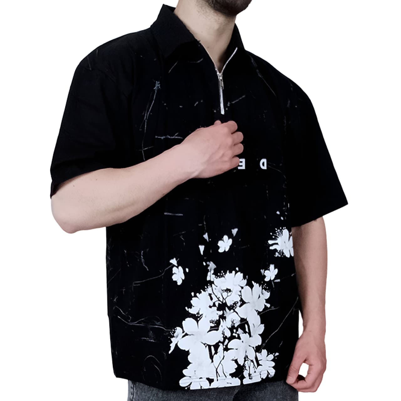 تیشرت آستین کوتاه نیم زیپ مردانه مشکی طرح گل