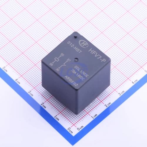 رله خودرویی 12 ولت 70 آمپر HFV7-P/012-HST