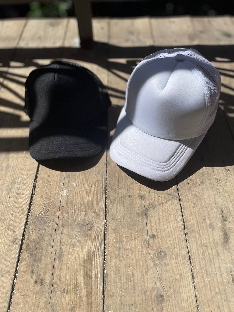 کلاه پشت تور ساده