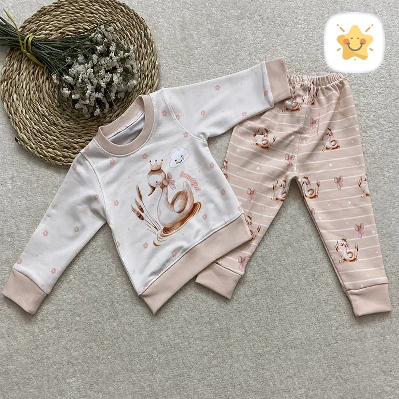 بلوز شلوار نوزادی دخترانه چاپی طرح اردک