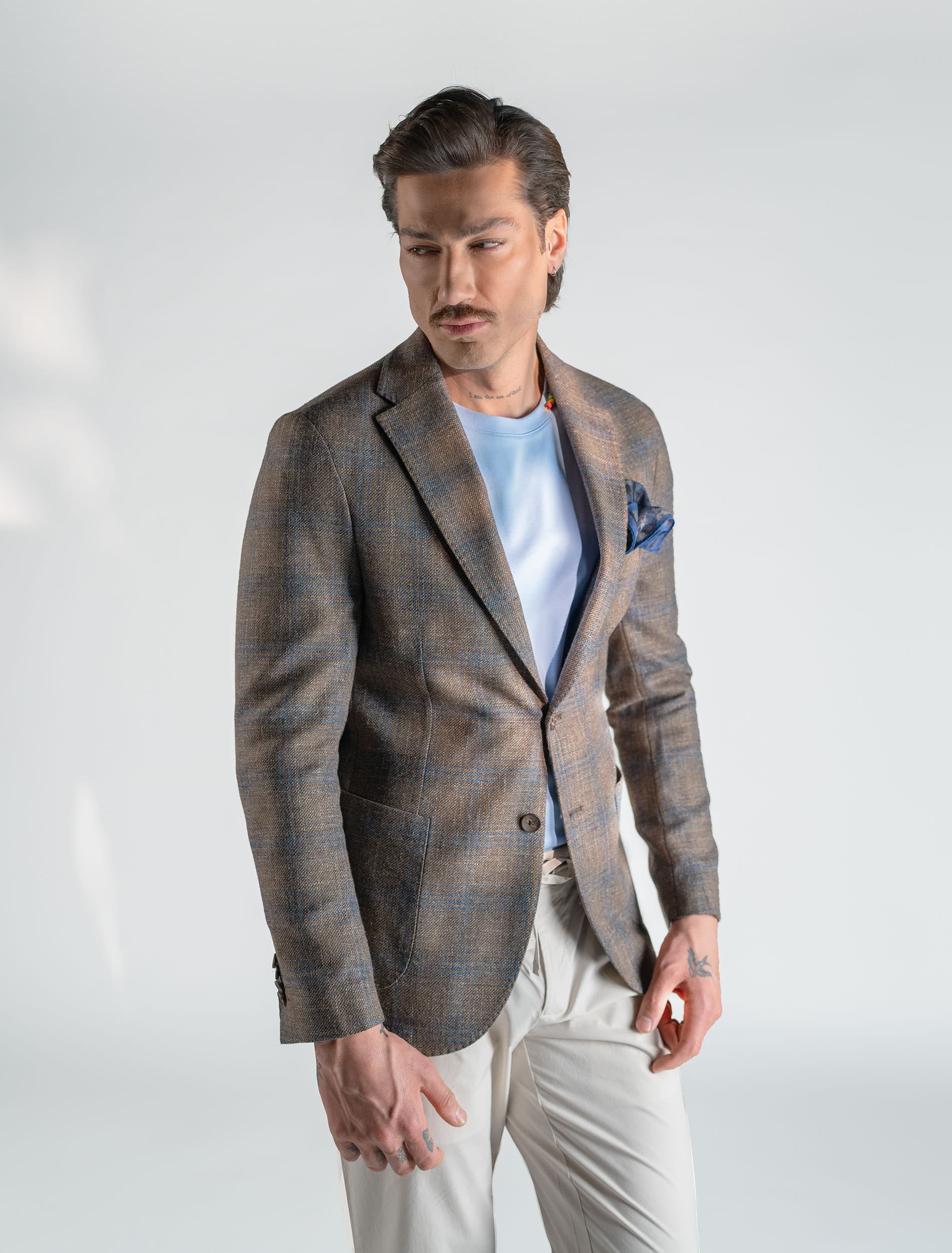 کت تک دو دکمه