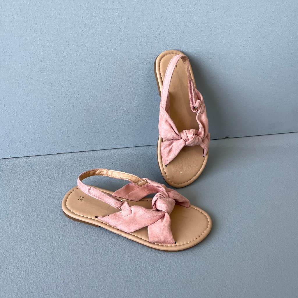 صندل دخترانه برند PIAZA