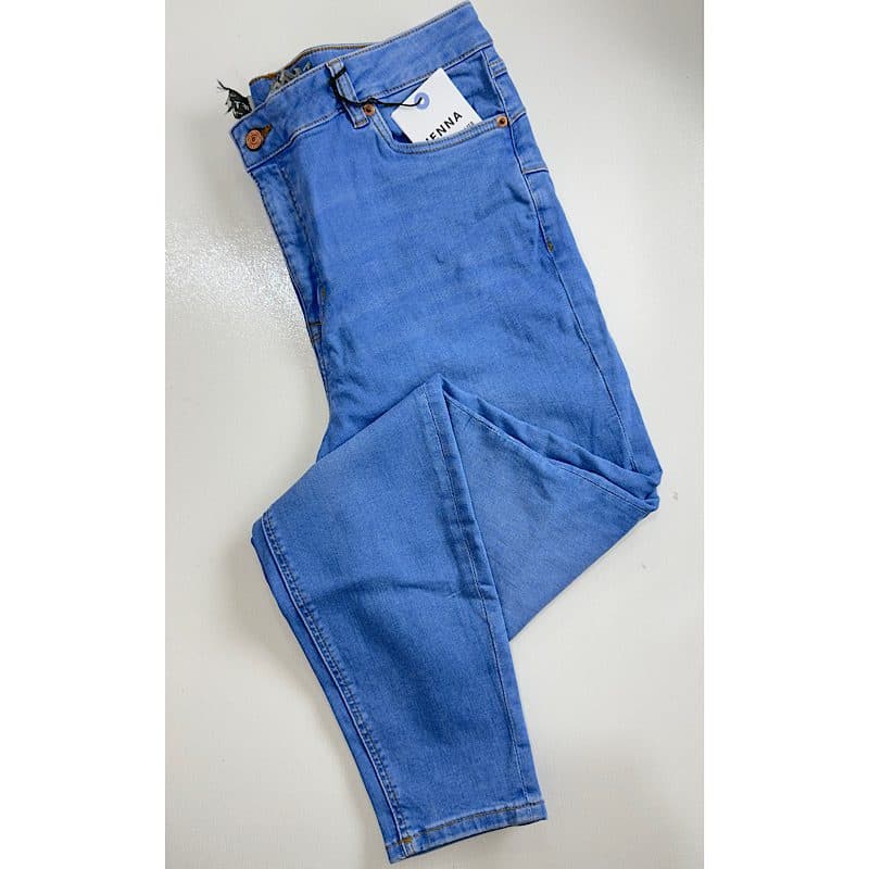 شلوار جین لیو