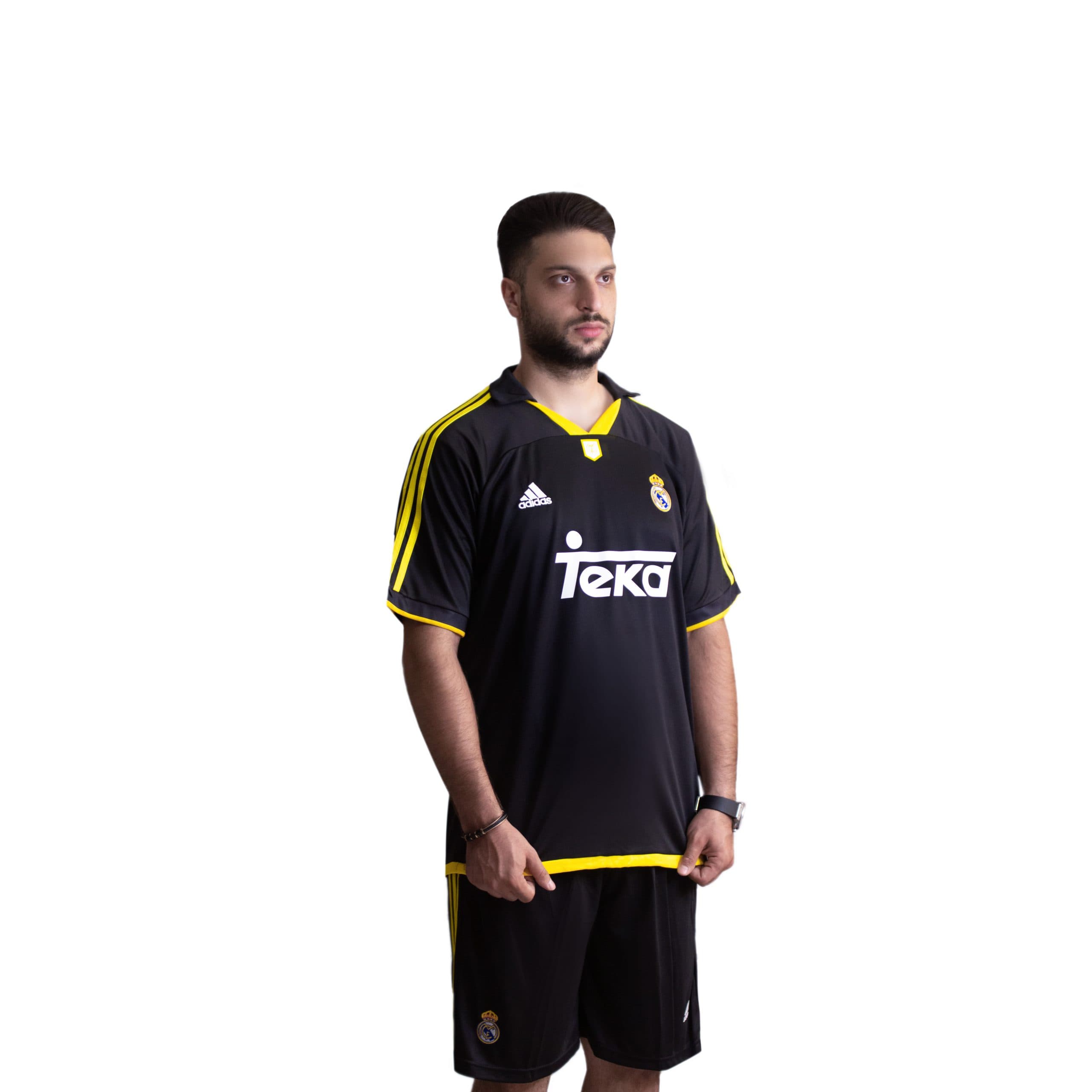 کیت کلاسیک دوم رئال مادرید1999-پیراهن شورت