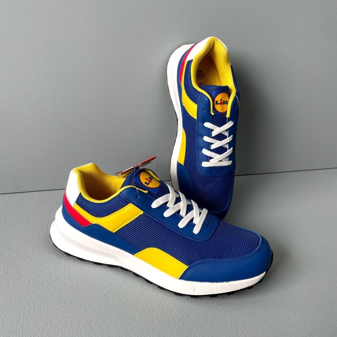 کتونی زنانه برند ESMARA